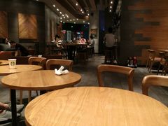 大堂-星巴克臻选(杭州万象城店)