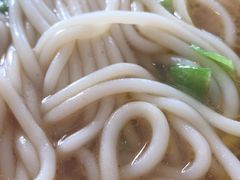 -龙记桂林米粉(财满街店)