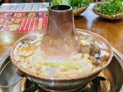 -岳记兴隆·青城腊排铜火锅(融创店)