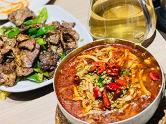 -六泰居·尔滨地标·东北菜(泰山路店)