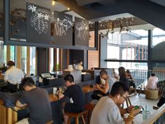 大堂-星巴克臻选(成都太古里店)