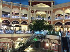 -佛罗伦萨小镇广佛名品奥特莱斯(疏港路店)