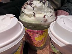 -星巴克(浦东机场T2到达店)