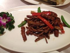 茶树菇牛柳-粗茶淡饭·汉口公馆(循礼门店)