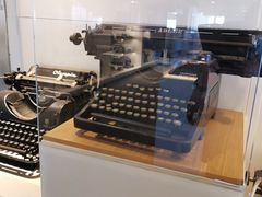 -陆汉斌打字机博物馆