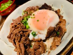 幸福满满烧肉饭-醉虎传(南锣鼓巷店)