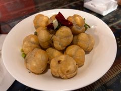 弥渡炸汤圆-蜗牛小馆醉乡民谣云南菜(惠新西里店)