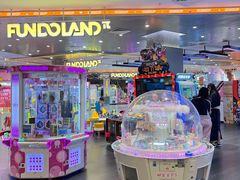 -反斗乐园π(龙华天虹店)