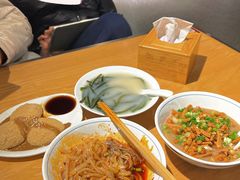 -龙抄手食府(浣花北路店)