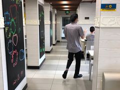 -老娘舅餐厅(黄龙体育中心店)