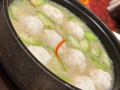 广东丝瓜手打鱼豆腐-新雅粤菜馆(南京东路店)