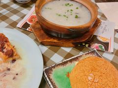 -新大咀港式茶餐厅(宝山万达店)