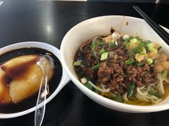 碗杂面-秦云老太婆摊摊面(磁器口店)