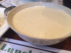 -Hooley's活利仕西餐厅(珠江新城店)
