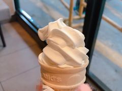 -麦当劳(杭州西湖银泰百货店)