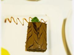 -皇冠幸福里动物奶油生日蛋糕(万达店)