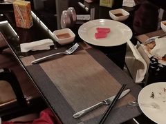 -大中华希尔顿酒店-念自助餐·嗨啤·小龙虾