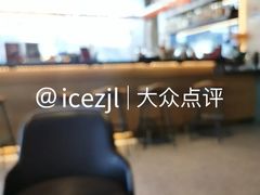 -星巴克臻选(上海合生汇1F店)