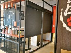 -肆兮眼镜·蔡司·徕卡战略合作店(大坪店)