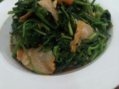 -地方名吃海鲜大馅蒸饺(北戴河店)