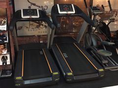 -GYMPLUS私教健身会馆(大悦城店)