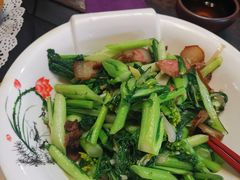 -食德喜·阳山鸡王食研基地