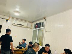 大堂-石灰市毛记烧鸡公(解放碑店)