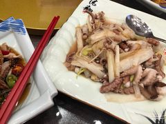-洁神饭庄·海鲜·青岛菜·30年老字号(五四广场店)
