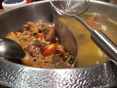 -左庭右院鲜牛肉火锅(金山万达店)