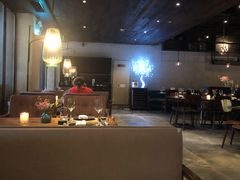 -Carbon莫卡哆·意大利复古集市餐厅(杭州大厦店)