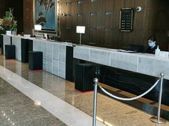 -上海虹桥西郊假日酒店