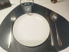 -圣彼得堡观江俄餐厅(中央大街黑金冠店)