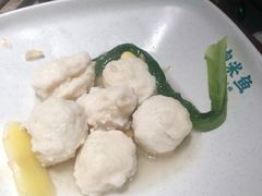 手工鱼丸-淘米捞·米汤脆鲩鱼火锅(福田皇岗店)