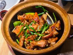 啫啫海鲜鸡-荣小馆(杭州大厦店)