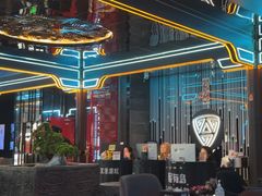 -屋有岛沉浸游戏旗舰店(中山公园店)