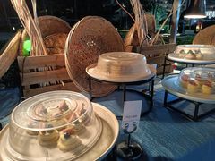 -亚龙湾希尔顿自助餐厅·海鲜·烧烤·沙滩BBQ·现场乐队