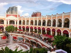 -佛罗伦萨小镇广佛名品奥特莱斯(疏港路店)