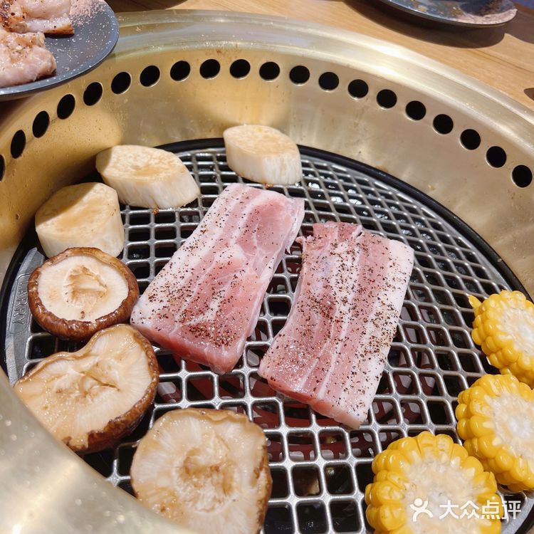 烧肉狂欢盛宴就在肉问屋·元气一番烧肉