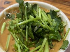 -万记麻辣烫国展总店