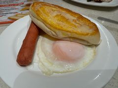 -香港新发烧腊茶餐厅(水围店)