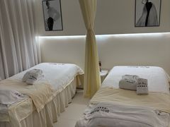 -天津滨海圣光皇冠假日酒店