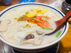 -雀舞云南菜(天津天河城购物中心店)