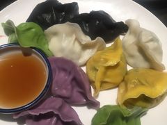 五味海鲜水饺拼盘-东莱馋房(陆家嘴店)