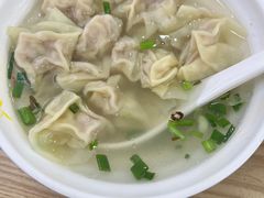 -珊珊小笼馆(仙霞路店)