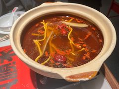 -恭喜上堓砂锅焗·海鲜大排档(闵行龙湖店)