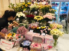 -花邻FloweringLife花艺气球派对(武康大楼店)