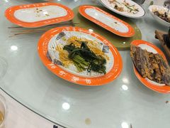 -粤盛海鲜平价店(洛溪食街店)