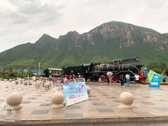 -百里峡七彩艺术小镇