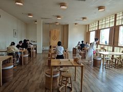 -蟹家大院 · 独揽江景(滨江店)