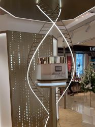 -奥伦纳素Erno Laszlo